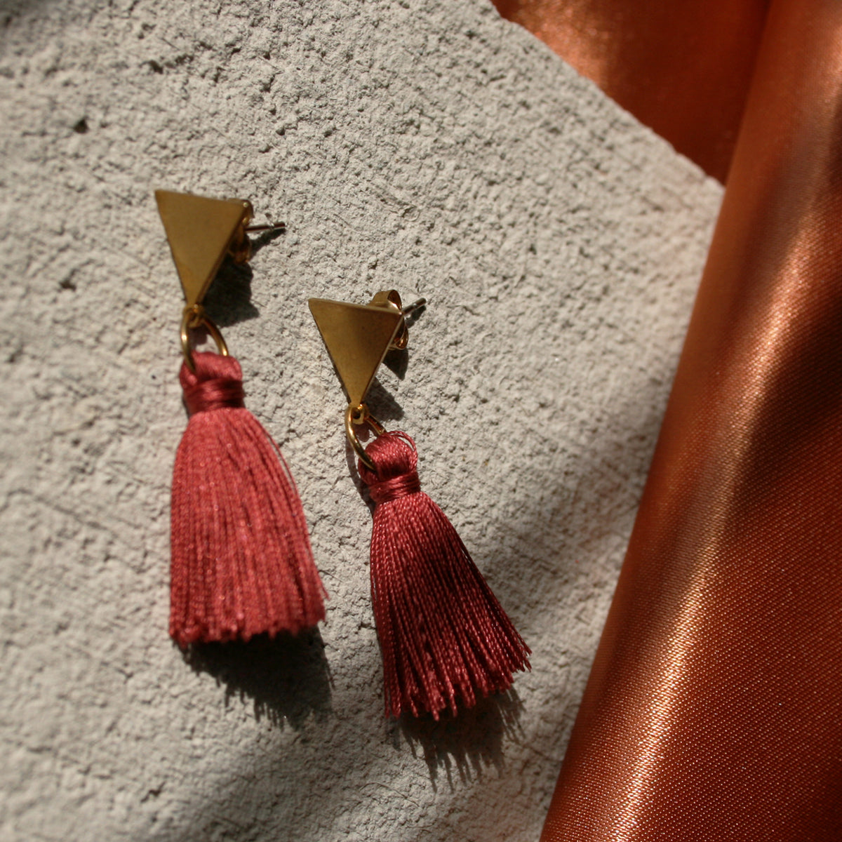 The Vibrant Berlin Stud Earrings _ Triangle stud with merlot red silk Tassel earrings ATOH_002